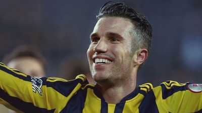 Robin van Persie'ye FIFA'dan müjdeli haber