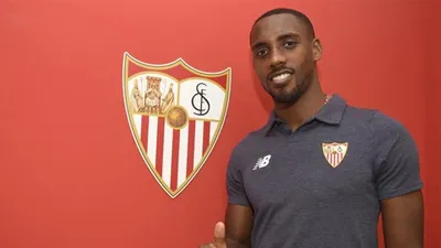 Sevilla'dan Carole'e büyük şok !