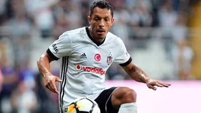 Beşiktaş'a derbi öncesi büyük şok