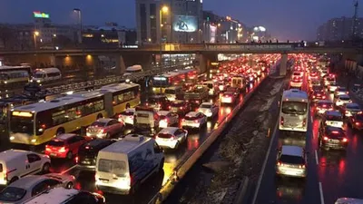 Akşam trafiği paniği başladı !