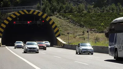Tatilciler dönüş yoluna geçti
