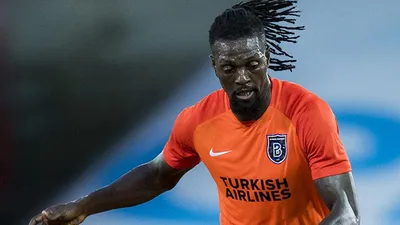 Başakşehir'e Adebayor'dan müjdeli haber
