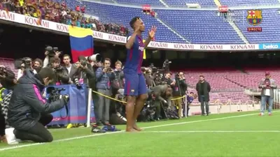 Barcelona’nın yeni transferinden şaşırtan hareket !