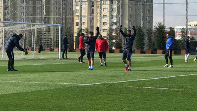 Arda Turan ilk idmanına çıktı ! Emre Belözoğlu...