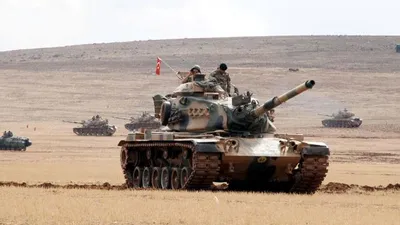 Mehmetçik'i gören PYD ve YPG sınırdan kaçtı