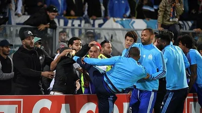 Galatasaray Evra'yı alıyor !