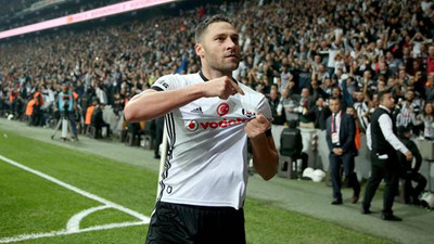 Tosic'in menajerinden sürpriz açıklama !