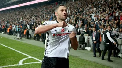 Tosic'in menajerinden sürpriz açıklama !
