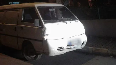 Daha 14 yaşında... 4 minibüs çaldı !
