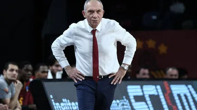 Galatasaray'da şok ayrılık ! Sözleşmesi feshedildi !