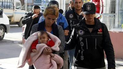 Kundaktaki bebekle uyuşturucu ticareti