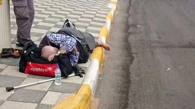 İnsanlık kaldırımda öldü !