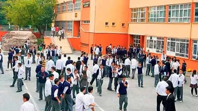 Liselerde liseli kalmadı