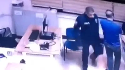 Karakolda dehşet ! Neye uğradığını şaşırdı !