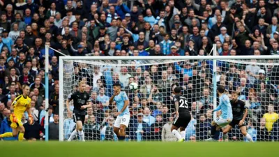 Manchester City Burnley karşısında farka koştu !