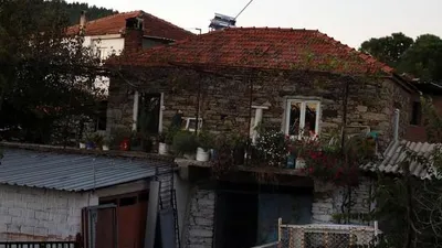 Köylüler bu evi konuşuyor !