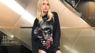 Aleyna bu sözleri söyledi ve gitti