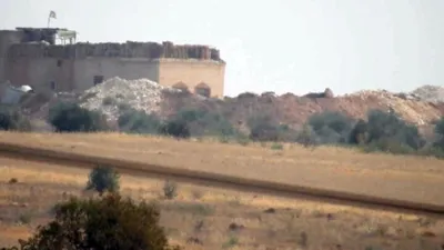 Münbiç'in çevresine hendek kazıp, duvar ördüler