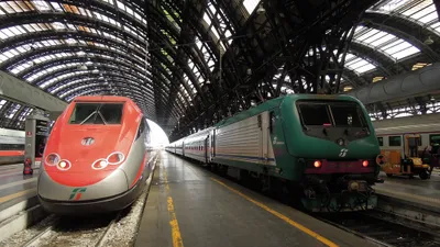 Barcelona’da tren raydan çıktı: 1 ölü, 44 yaralı