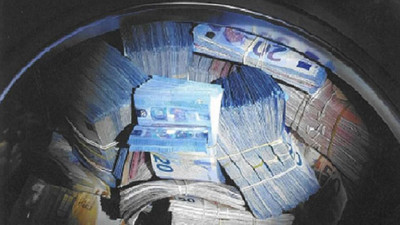 Çamaşır makinesinden servet çıktı