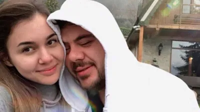 Eser Yenenler aşka geldi