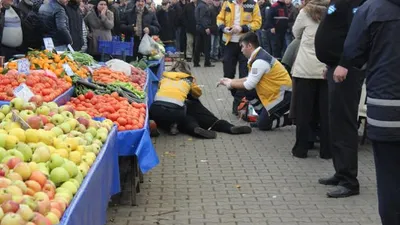 Halk pazarında cinayet ! Yaşlı kadın öldürüldü