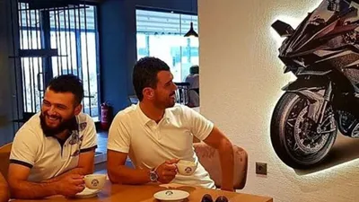 Kenan Sofuoğlu'nun danışmanı görevinden ayrıldı