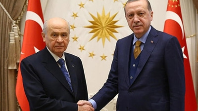 MHP'den ittifak jesti: 2 ilde daha aday çıkartmayacaklar