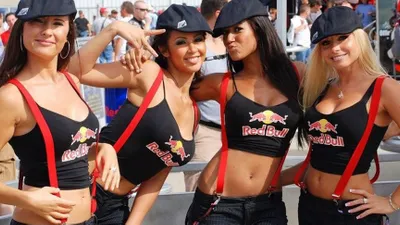 Formula 1'de yeni dönem ! Artık o kızlar yok...
