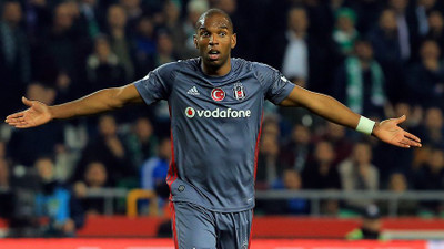 Babel'den küfür eden taraftara şok cevap !
