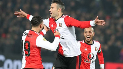 Hollanda'da Van Persie fırtınası