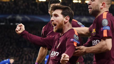 Messi'den tarihe geçen gol !