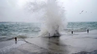 Marmara Denizi'nde feribot seferleri iptal edildi