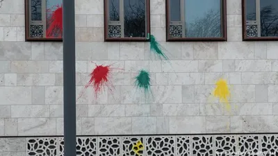 Türk Büyükelçiliği'ne çirkin saldırı