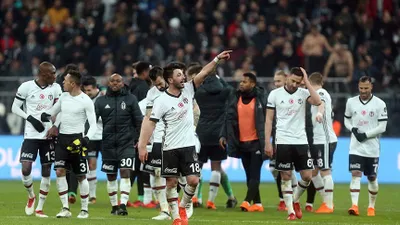 Beşiktaş'ta şarkı krizi !