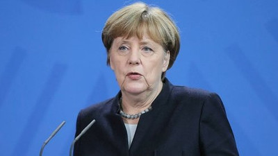 Merkel: ''Müslümanlar da İslam da Almanya'ya ait''