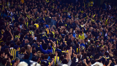 Derbi sonrası Kadıköy karıştı