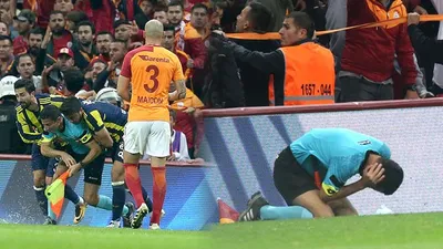 Hakemi yaralayan taraftara hapis şoku !