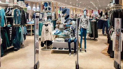 327 şubesi bulunan tekstil devinden flaş karar