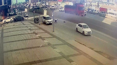 Kaçarken paralar yola saçıldı !