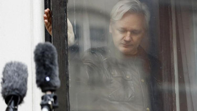 Wikileaks'in kurucusuna kötü haber