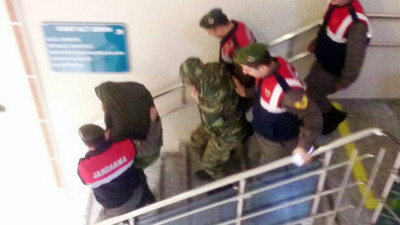 Yunan askerlerinin tutuklanması ülkeyi sarstı !