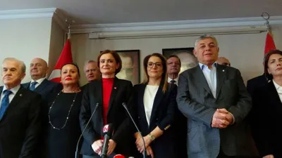 CHP tüm kadın çalışanlara izin verdi !