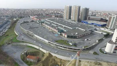 İstanbul'un göbeğindeki dev arsa satıldı