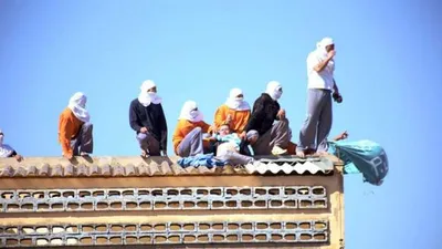 Cezaevinde isyan: 21 ölü