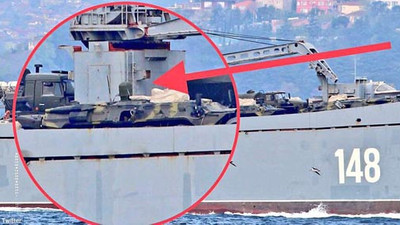 Rus gemisi boğazdan böyle geçti