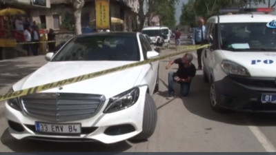 İş adamı aracında öldürüldü !