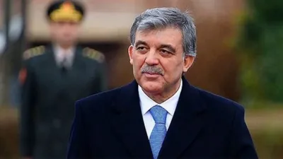 Abdullah Gül için flaş iddia ! Karar verecek...