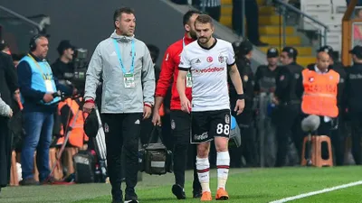 Caner Erkin sezonu kapattı