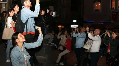 Görenler hayran kaldı ! Galata'da görsel şölen